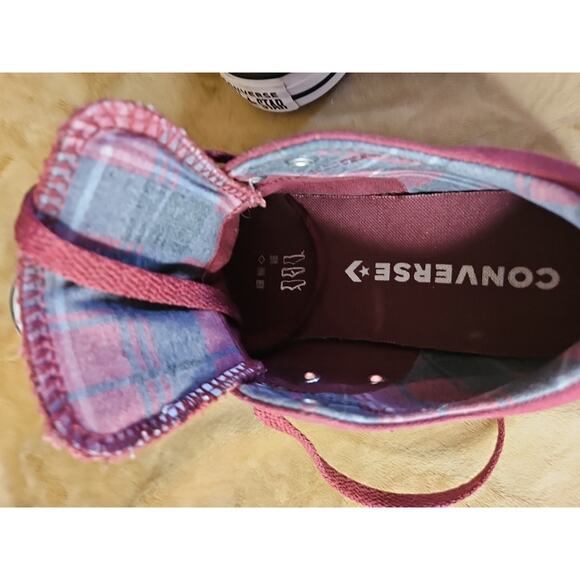 Converse Burgundy and White Sneakers - Picture 3 of 16